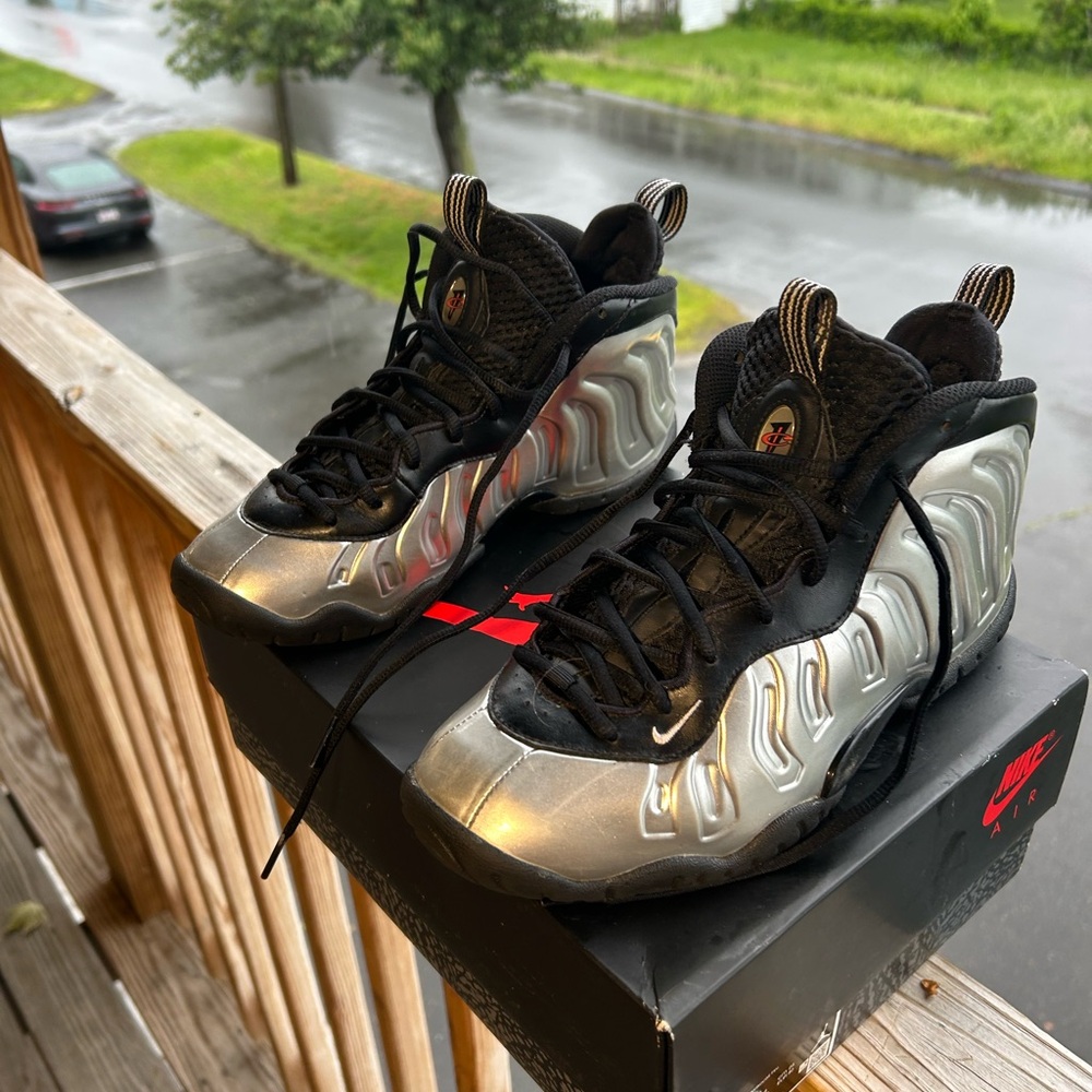 Chrome foams Size 7y BUY 1 GET 1 HALF% OFF